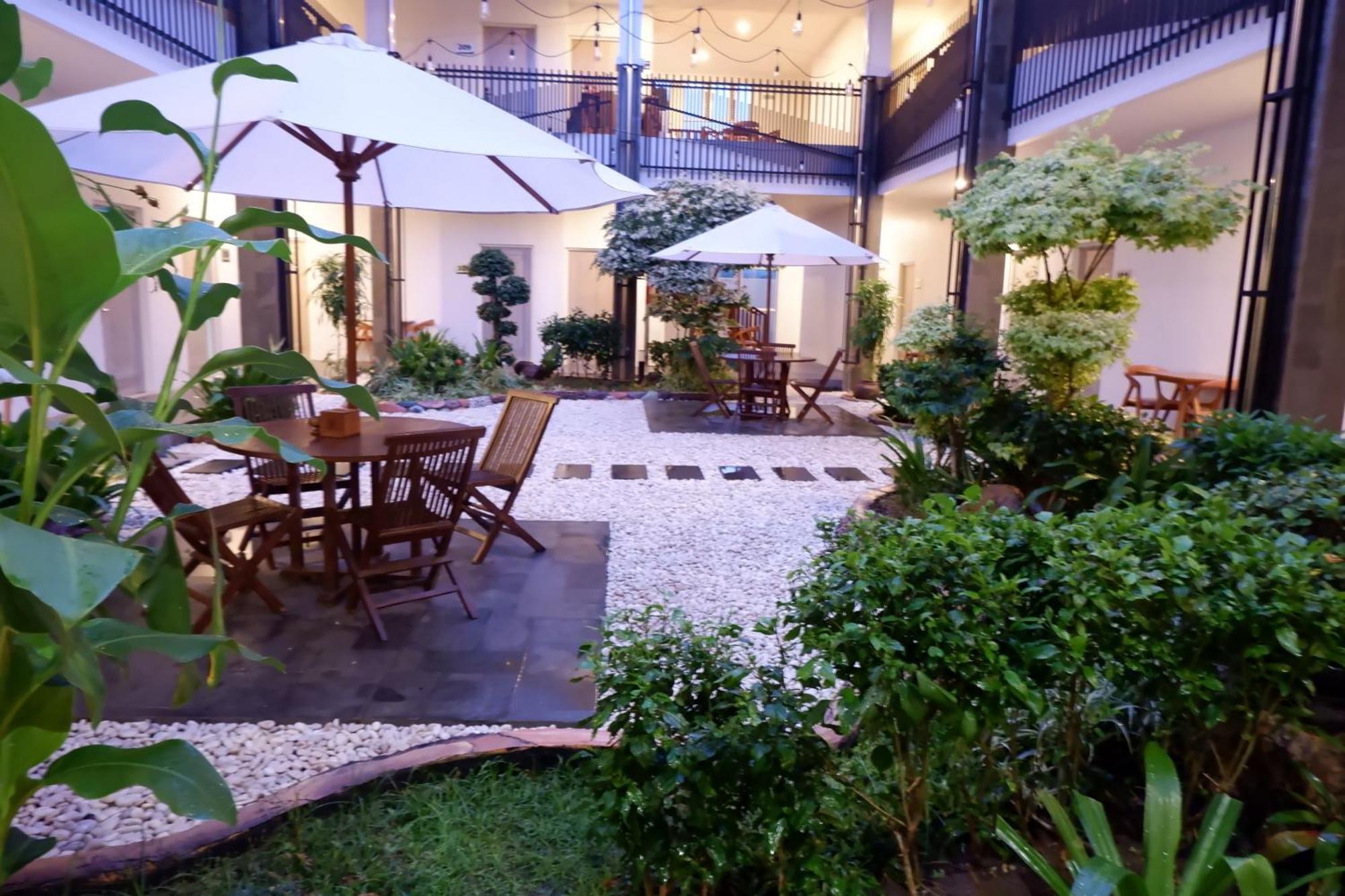 Grand Samota Hotel Sumbawa Zewnętrze zdjęcie