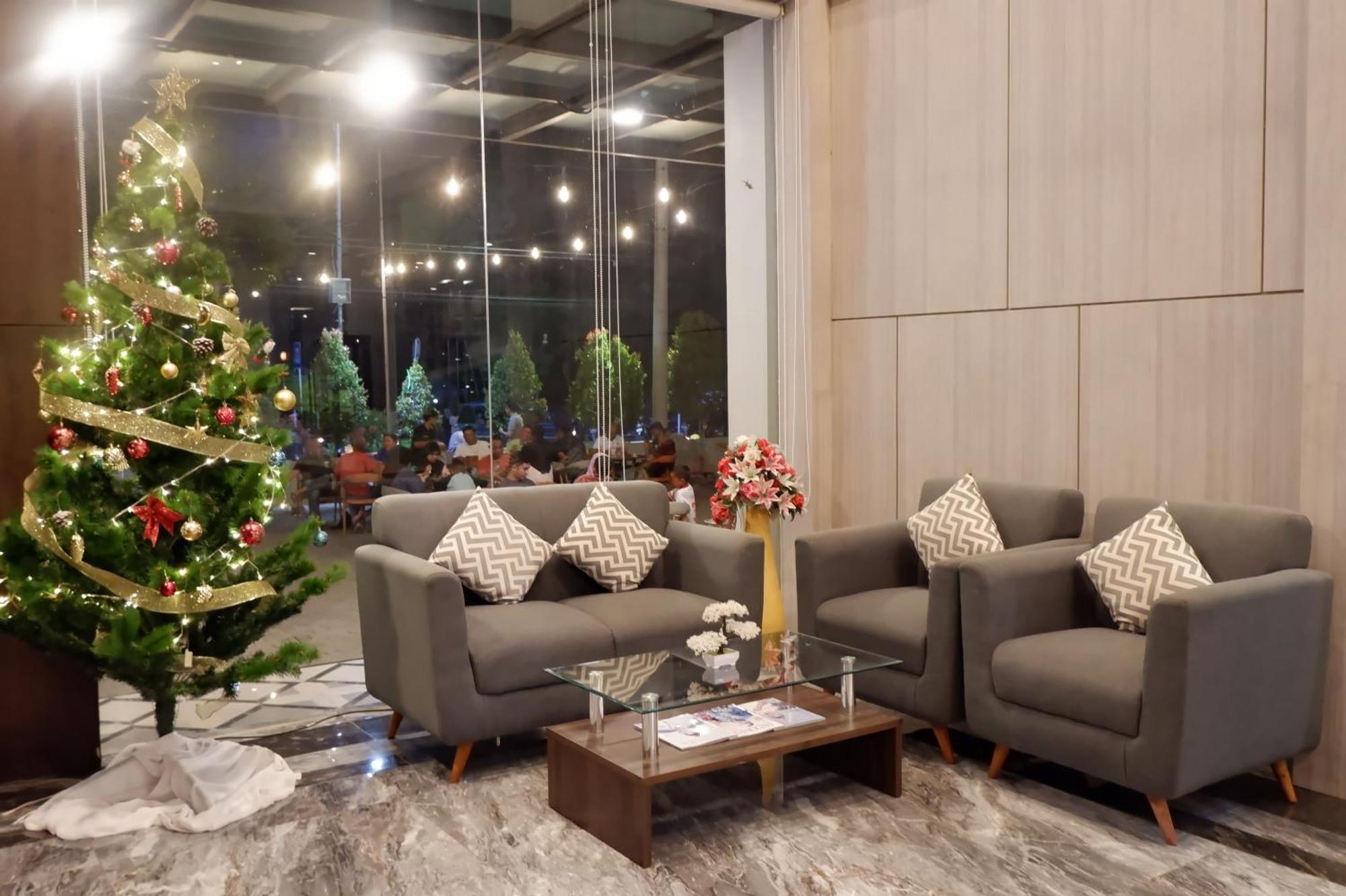 Grand Samota Hotel Sumbawa Zewnętrze zdjęcie